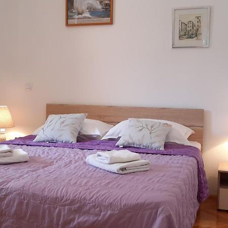 Apartments Villa Beba Komiza Ngoại thất bức ảnh