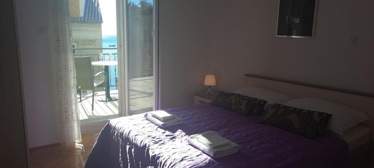 Apartments Villa Beba Komiza Ngoại thất bức ảnh